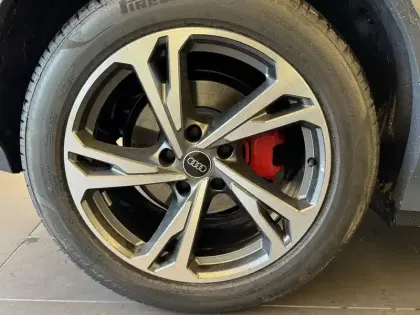 Photo 6 Audi Q6 E-tron  Sportback 306 ch 100 kWh performance