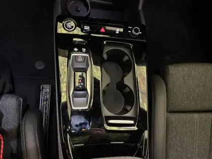 Photo 26 Audi Q6 E-tron  Sportback 306 ch 100 kWh performance