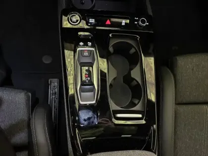 Photo 20 Audi Q6 E-tron  Sportback 306 ch 100 kWh performance