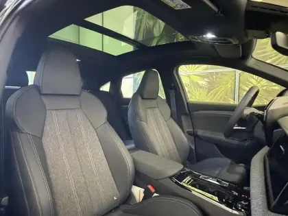 Photo 8 Audi Q6 E-tron  Sportback 306 ch 100 kWh performance