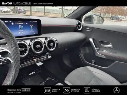 Photo 25 Mercedes Classe A  180 d 8G-DCT