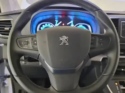 Photo 34 Peugeot Expert  FGN TOLE M ELECTRIQUE 50KWH 136CH