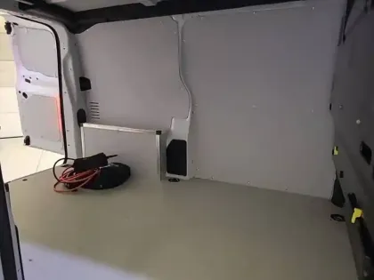 Photo 12 Peugeot Expert  FGN TOLE M ELECTRIQUE 50KWH 136CH