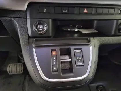 Photo 10 Peugeot Expert  FGN TOLE M ELECTRIQUE 50KWH 136CH