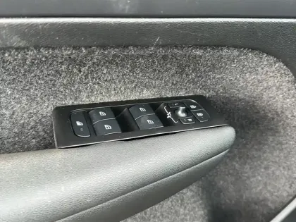 Photo 11 Volvo Xc40  T4 Recharge 129+82 ch DCT7