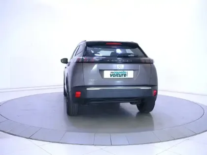 Photo 6 Peugeot 2008  PureTech 100 S&S BVM6