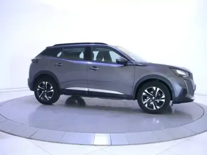 Photo 3 Peugeot 2008  PureTech 100 S&S BVM6