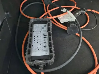 Photo 64 Peugeot 2008  Moteur électrique 136 ch