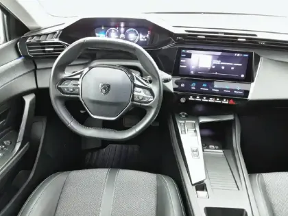 Photo 37 Peugeot 308  PHEV 180 e-EAT8