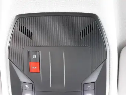 Photo 52 Peugeot 308  PHEV 180 e-EAT8