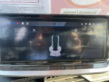 Photo 21 Peugeot 208  PureTech 75 S&S BVM5