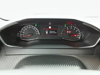 Photo 9 Peugeot 208  PureTech 75 S&S BVM5