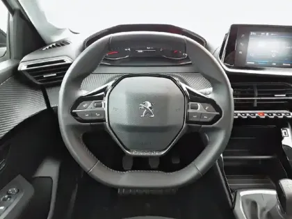 Photo 8 Peugeot 208  PureTech 75 S&S BVM5