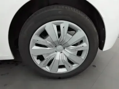 Photo 12 Peugeot 208  PureTech 75 S&S BVM5