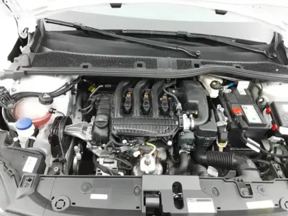 Photo 14 Peugeot 208  PureTech 75 S&S BVM5