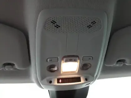 Photo 30 Peugeot 208  PureTech 75 S&S BVM5