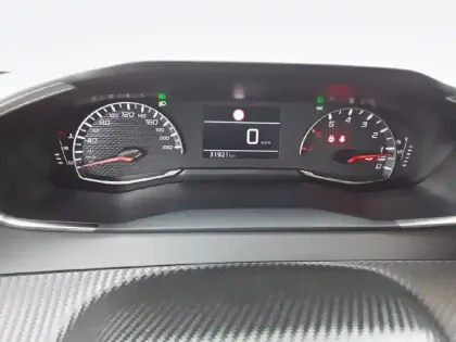 Photo 9 Peugeot 208  PureTech 75 S&S BVM5