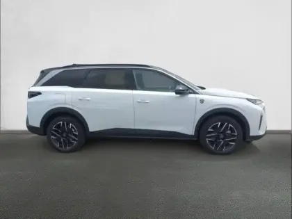 Photo 28 Peugeot 5008  Hybrid 145 e-DCS6