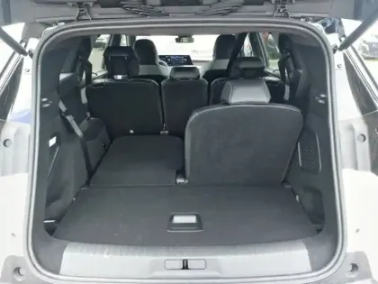 Photo 30 Peugeot 5008  Hybrid 145 e-DCS6