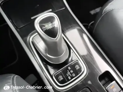 Photo 23 Mitsubishi Outlander  2.0I 200 PHEV Hybride rechargeable Essence Instyle