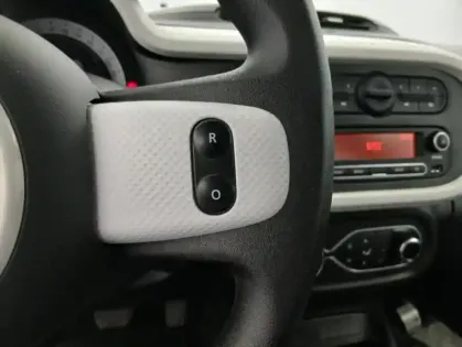 Photo 16 Renault Twingo E-TECH ELECTRIQUE III Achat Intégral - 21 Life