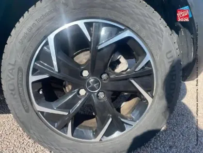 Photo 29 DS DS 3  Crossback PureTech 130ch So Chic Automatique Sieges cuir GPS Camera