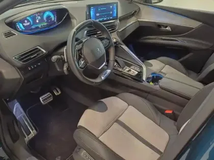 Photo 13 Peugeot 3008  HYBRID 225ch GT Pack e-EAT8