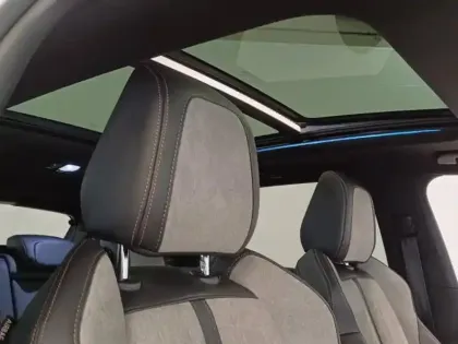 Photo 14 Peugeot 3008  HYBRID 225ch GT Pack e-EAT8