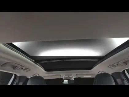 Photo 8 Volvo Xc60  T6 Hybride Rechargeable 253 + 145ch Plus Style Dark Geartronic 8 AWD