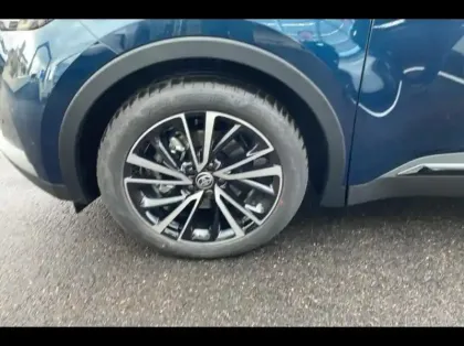 Photo 11 Toyota C-HR  2.0 Hybride Rechargeable 225ch Collection MY25