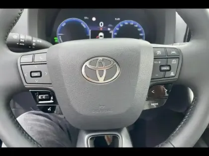 Photo 14 Toyota C-HR  2.0 Hybride Rechargeable 225ch Collection MY25