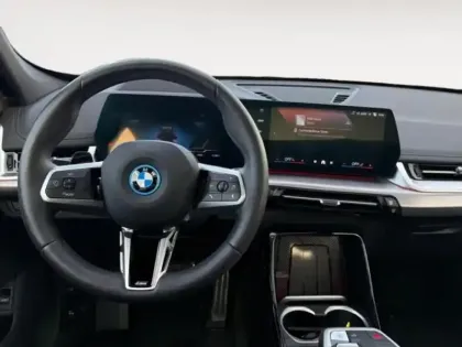 Photo 9 BMW X1  ieDrive20 204ch M Sport