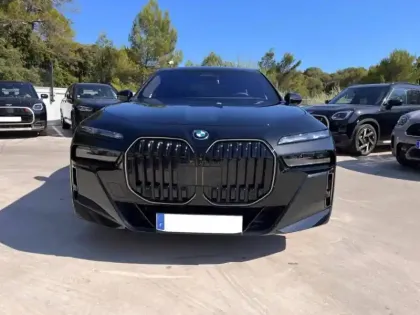 Photo 4 BMW Serie 7 Série 7 750eA xDrive 489ch M Sport