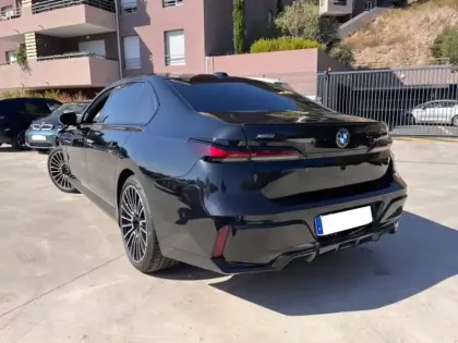 Photo 16 BMW Serie 7 Série 7 750eA xDrive 489ch M Sport