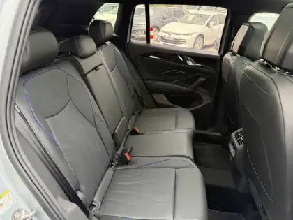 Photo 39 Volkswagen Tiguan  2.0 TDI 150ch DSG7