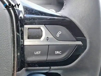 Photo 45 Peugeot 2008  Electrique 136 ch