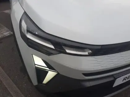 Photo 22 Renault Symbioz  E-Tech full hybrid 145