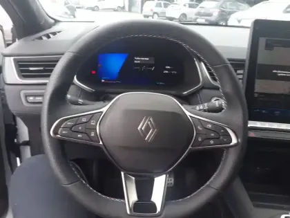 Photo 14 Renault Symbioz  E-Tech full hybrid 145