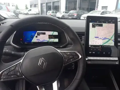 Photo 27 Renault Symbioz  E-Tech full hybrid 145