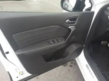 Photo 10 Renault Symbioz  E-Tech full hybrid 145