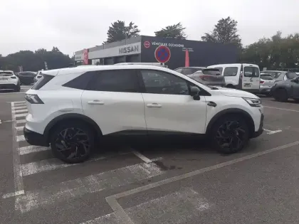 Photo 5 Renault Symbioz  E-Tech full hybrid 145