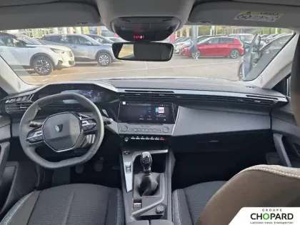 Photo 45 Peugeot 308  PureTech 130ch S&S BVM6