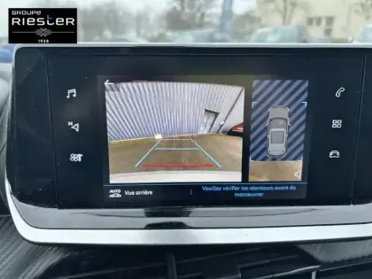 Photo 35 Peugeot 2008  PureTech 100 S&S BVM6