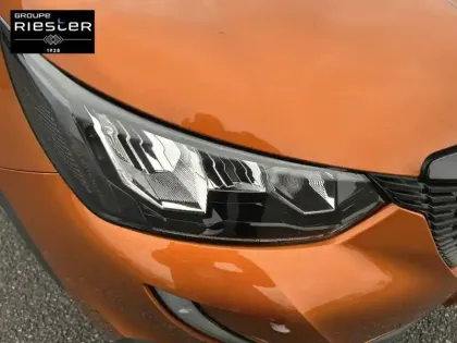 Photo 30 Peugeot 2008  PureTech 100 S&S BVM6