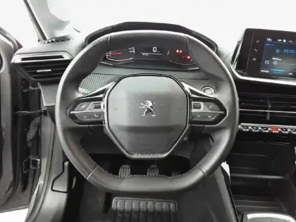 Photo 8 Peugeot 208  BlueHDi 100 S&S BVM6