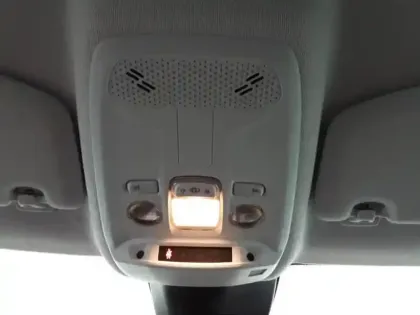 Photo 30 Peugeot 208  BlueHDi 100 S&S BVM6