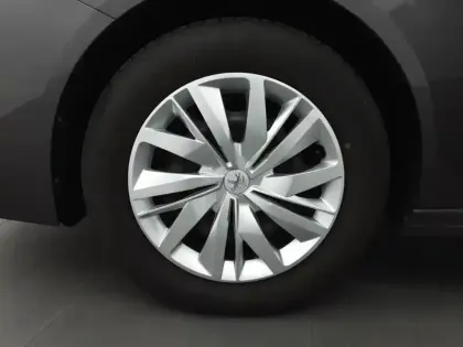 Photo 12 Peugeot 208  BlueHDi 100 S&S BVM6