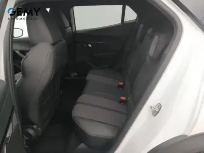 Photo 9 Peugeot 2008  BlueHDi 130 S&S EAT8