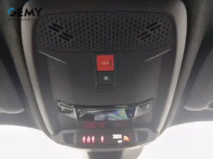 Photo 16 Peugeot 2008  BlueHDi 130 S&S EAT8