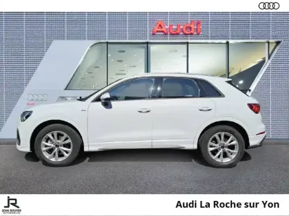 Photo 36 Audi Q3  35 TFSI 150 ch S tronic 7